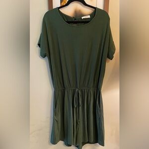 ZENANA Romper W/Pockets EUC